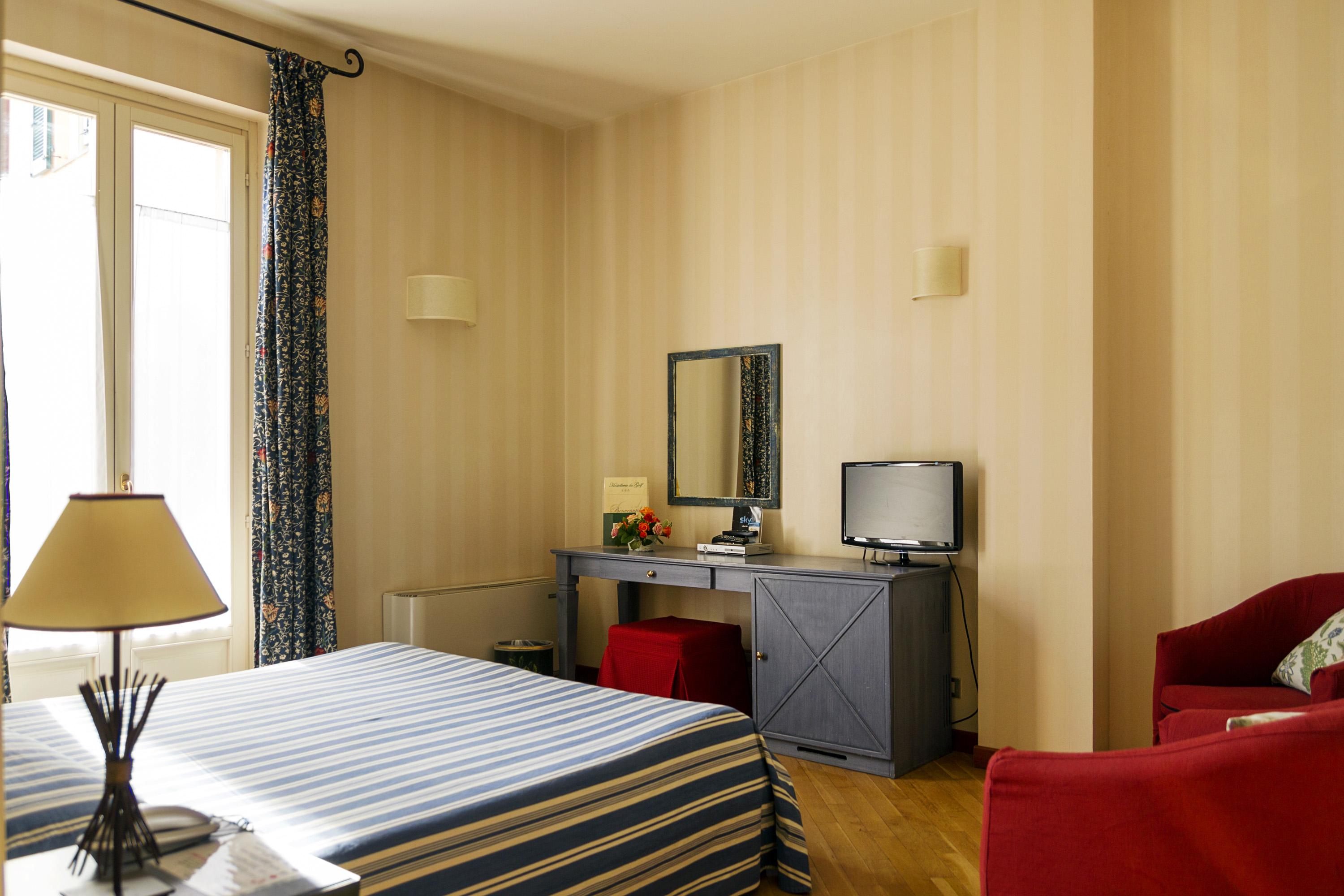 Hostellerie Du Golf Pecetto Exteriör bild